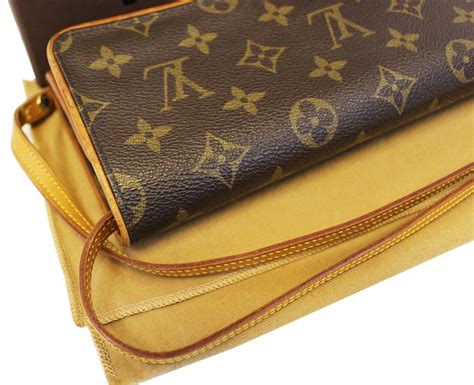 monogram canvas pochette lv|pochette louis vuitton monogram.